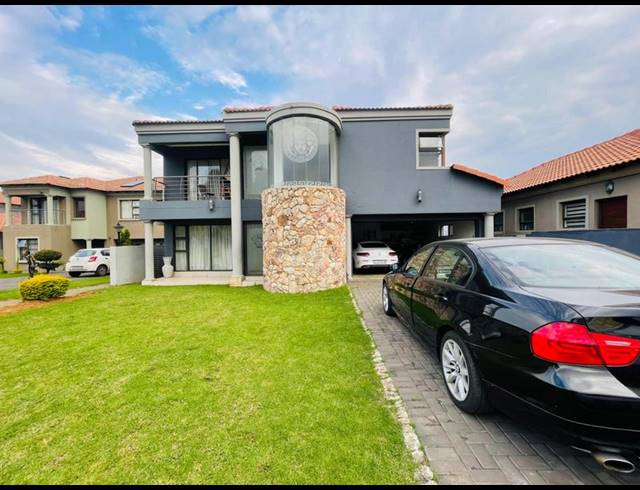 4 BEDROOM HOUSE FOR SALE IN BRAKPAN NORTH